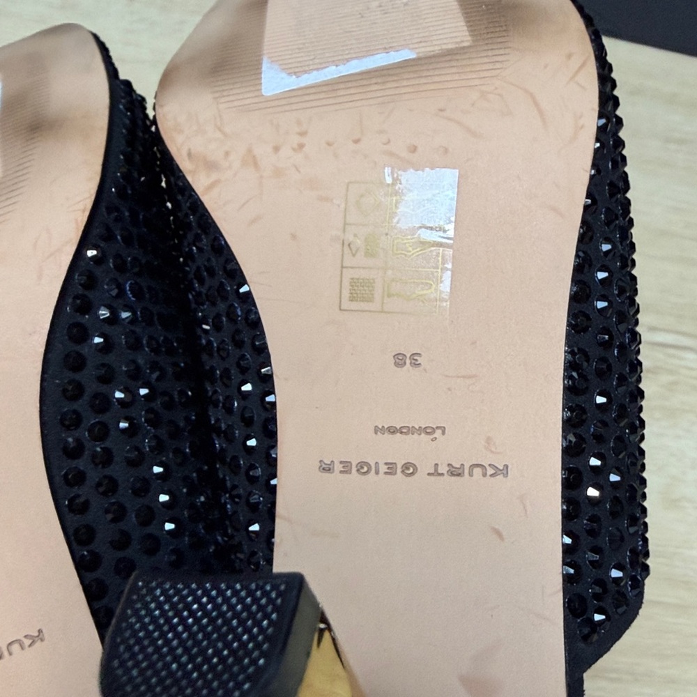 Kurt Geiger London Crystal Mule Heels Black Gold Heel - Picture 12 of 13